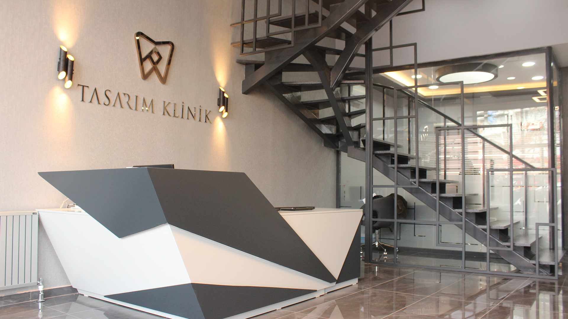 Tasarım Dental Clinic - Photo 2